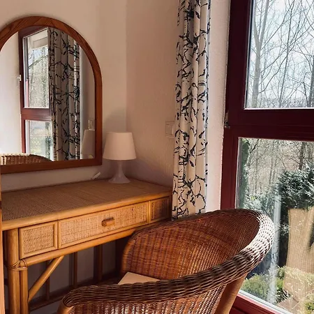 Apartment Ferienwohnung-jim-knopf-mit-balkon-zwischen-strand-wald-wiese-im-suedosten-der-insel-ruegen Gustow (Vorpommern-Rugen)
