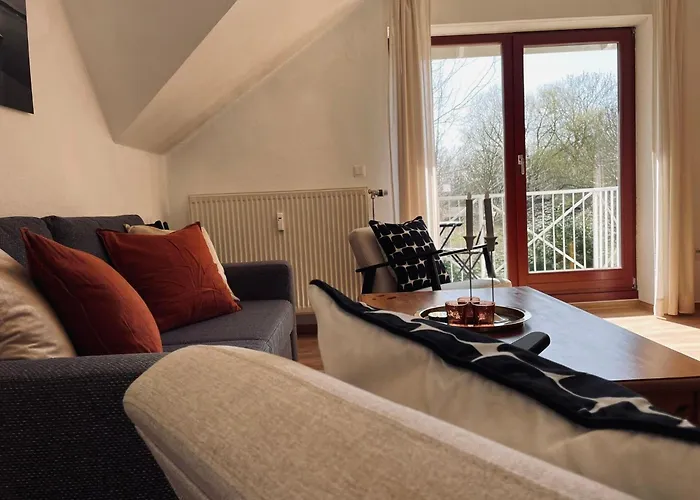 Appartement Ferienwohnung-jim-knopf-mit-balkon-zwischen-strand-wald-wiese-im-suedosten-der-insel-ruegen *